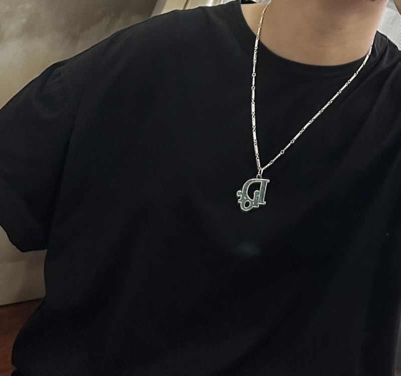 chr1st1an D10r necklaces